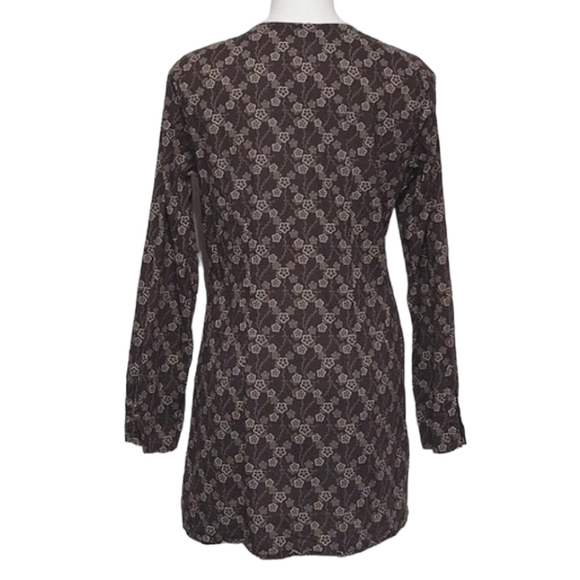 Athleta Brown And Tan Floral Print Long Sleeve V-Neck Tunic Top - Size Medium - Picture 4 of 9